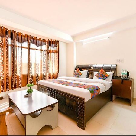 Hotel Gt International Tājganj Εξωτερικό φωτογραφία
